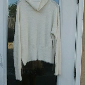 Bella dahl furry turtleneck shirt NWOT